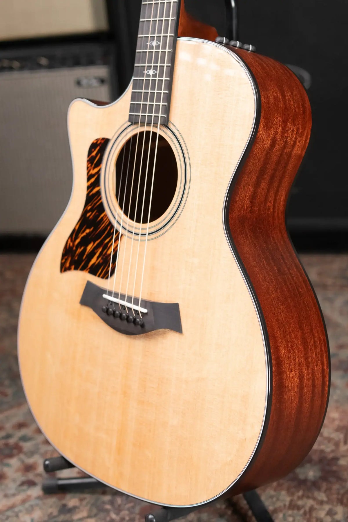 Taylor 2025 314ce Left-Handed Grand Auditorium Acoustic/Electric Guitar with Hardshell Case