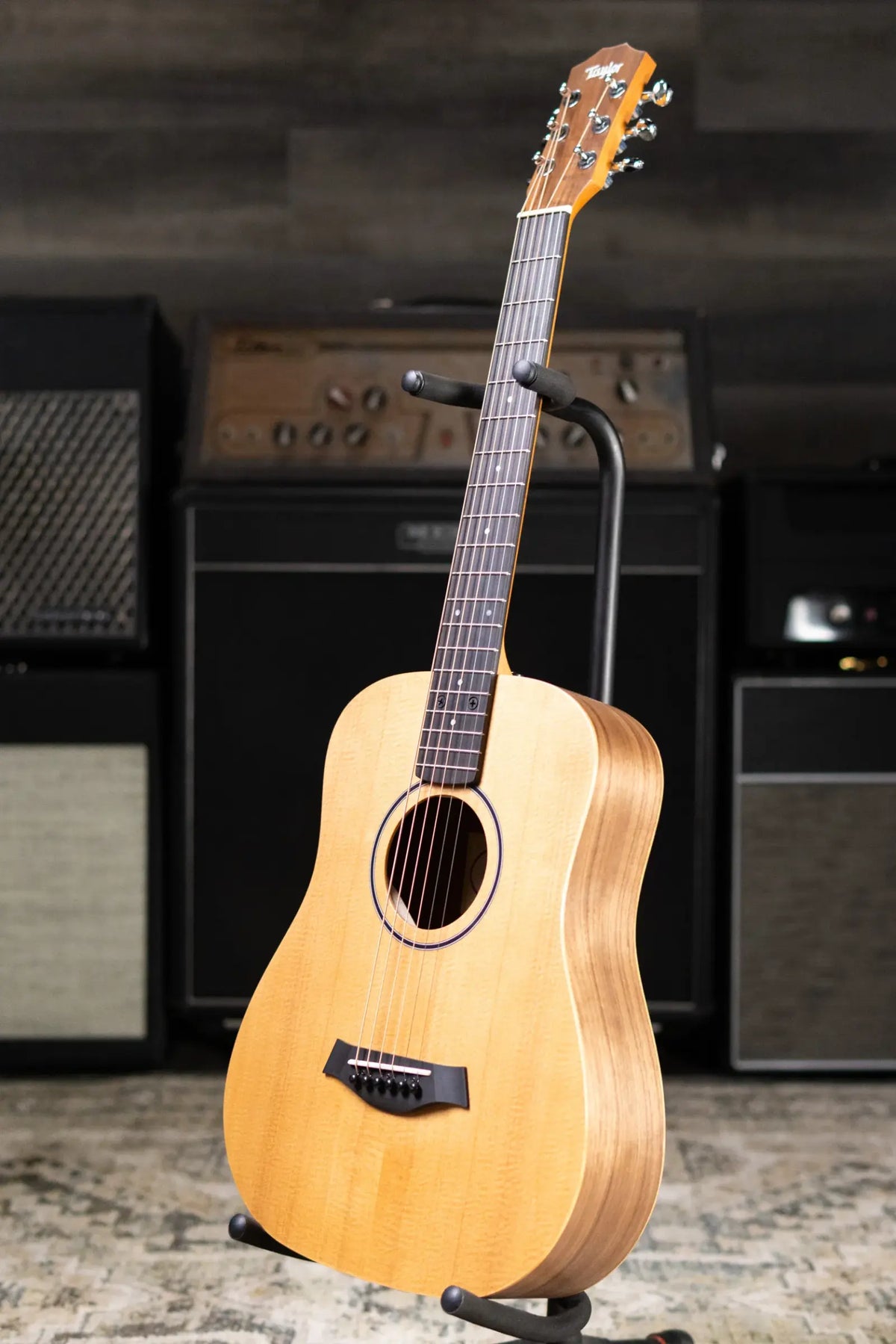 Taylor BT1e Baby Taylor Acoustic/Electric Guitar with Gig Bag