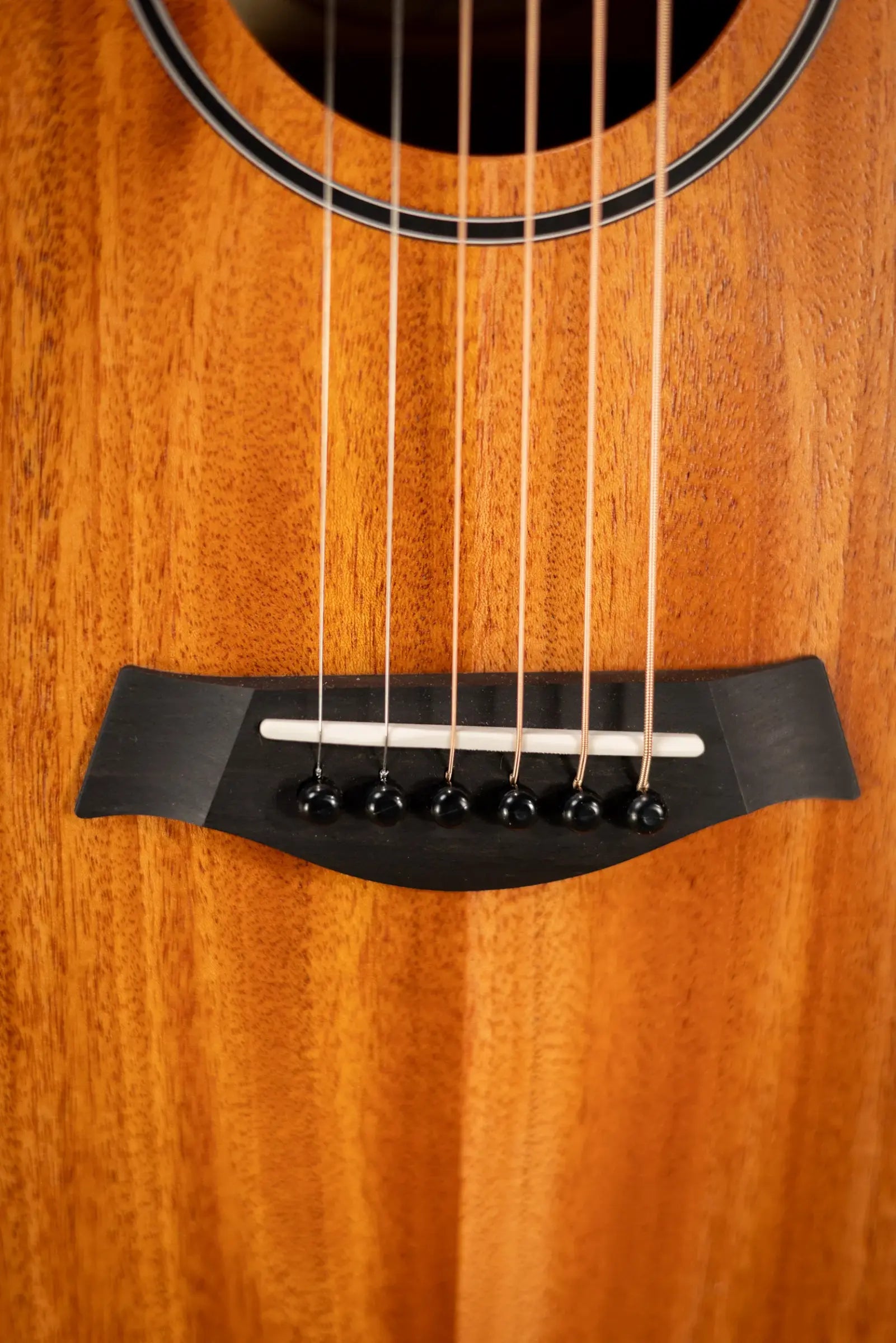 Taylor BT2 Left-Handed Baby Taylor Acoustic Guitar with Gig Bag