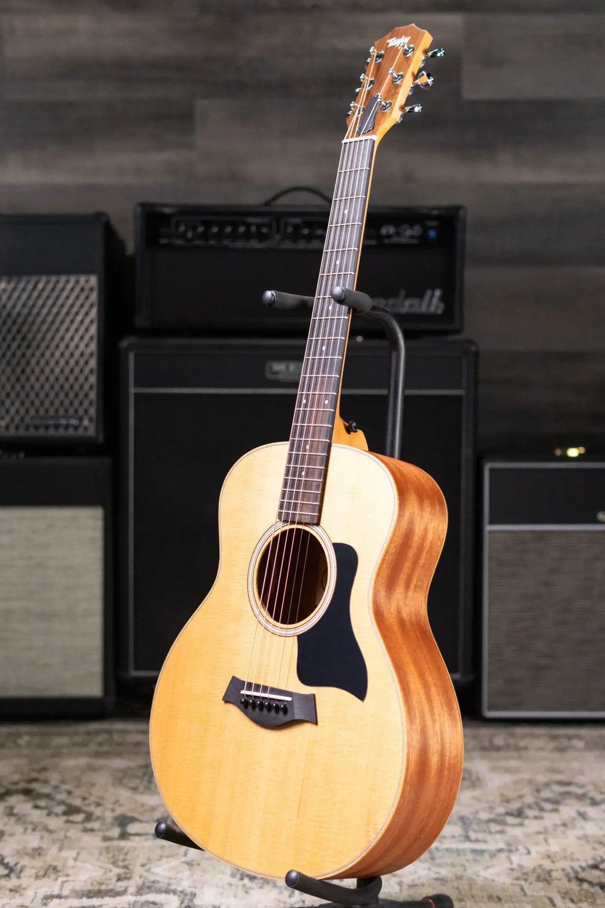 Taylor GS Mini Sapele Acoustic Guitar with Tan Structured Gig Bag