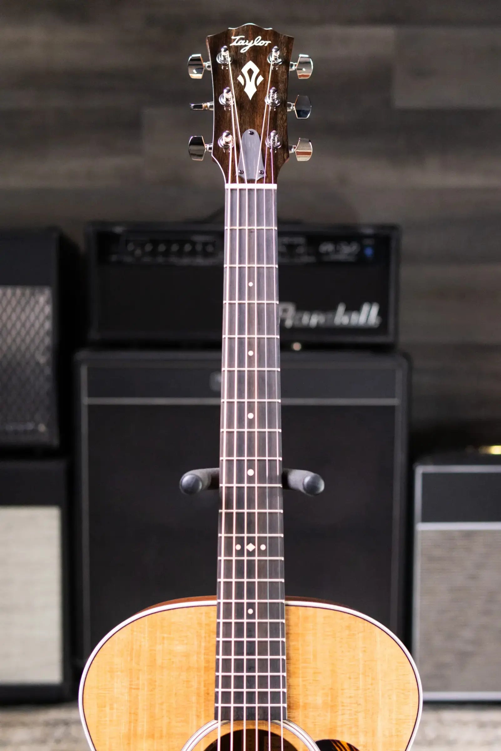 Taylor Gold Label 512e Grand Concert Acoustic/Electric Guitar - Natural with Hardshell Case