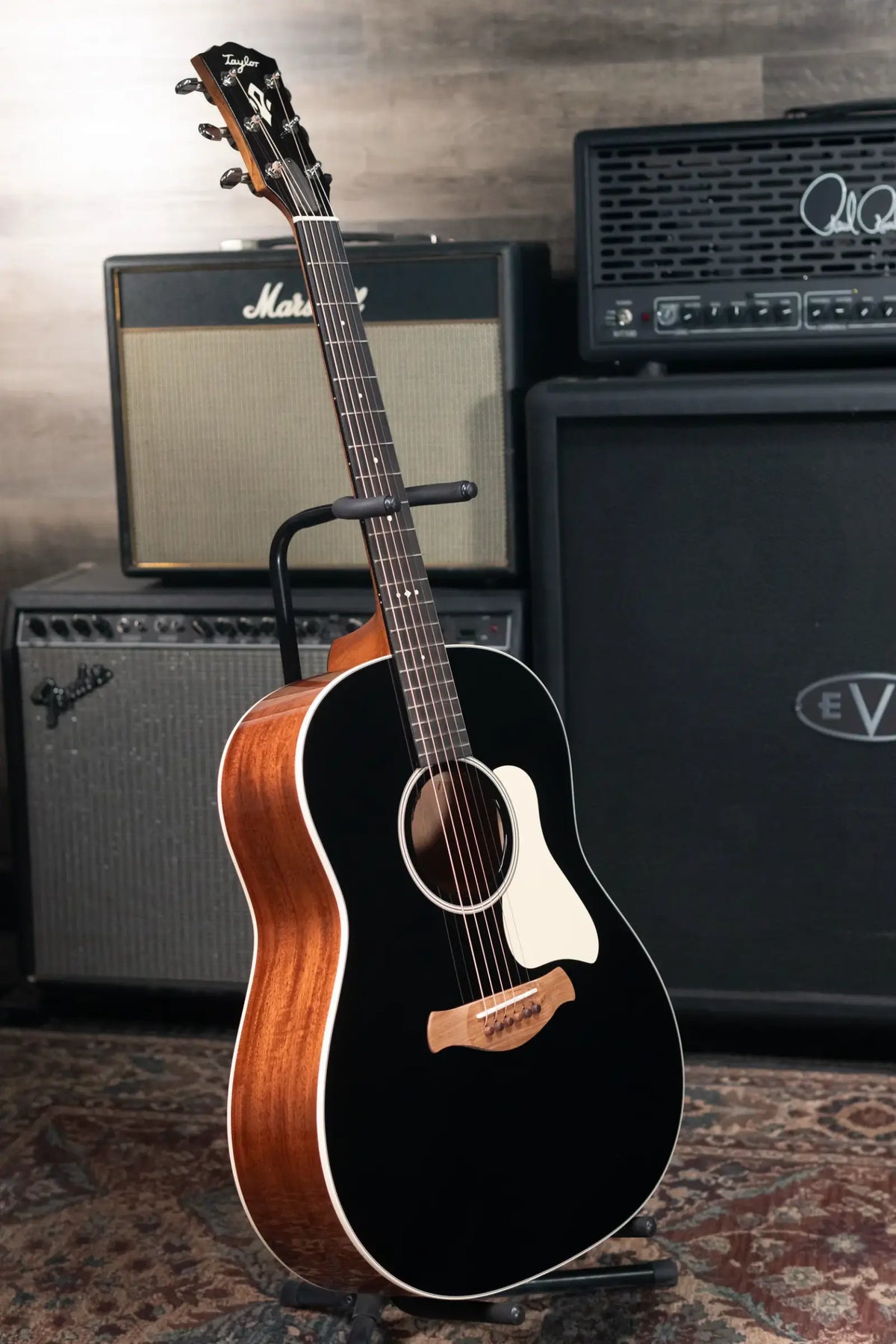 Taylor Gold Label 517e Grand Pacific Acoustic/Electric Guitar - Blacktop with Hardshell Case - Demo