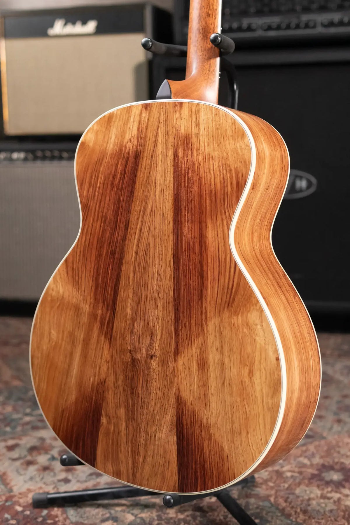 Taylor Gold Label 814e SB Super Auditorium Acoustic/Electric Guitar - Sunburst with Hardshell Case - Demo