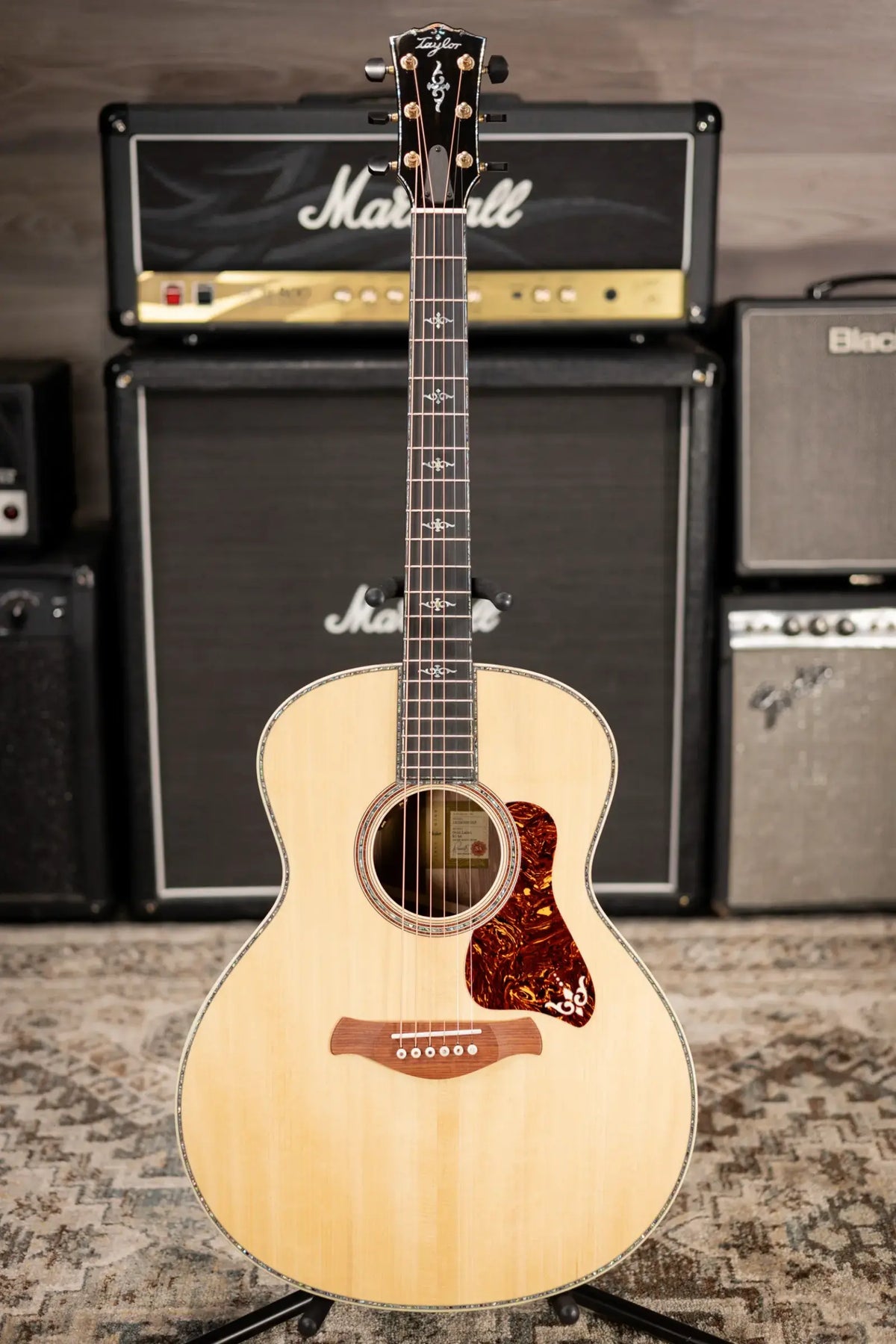 Taylor Gold Label 914e Super Auditorium Acoustic/Electric Guitar with Hardshell Case - Demo