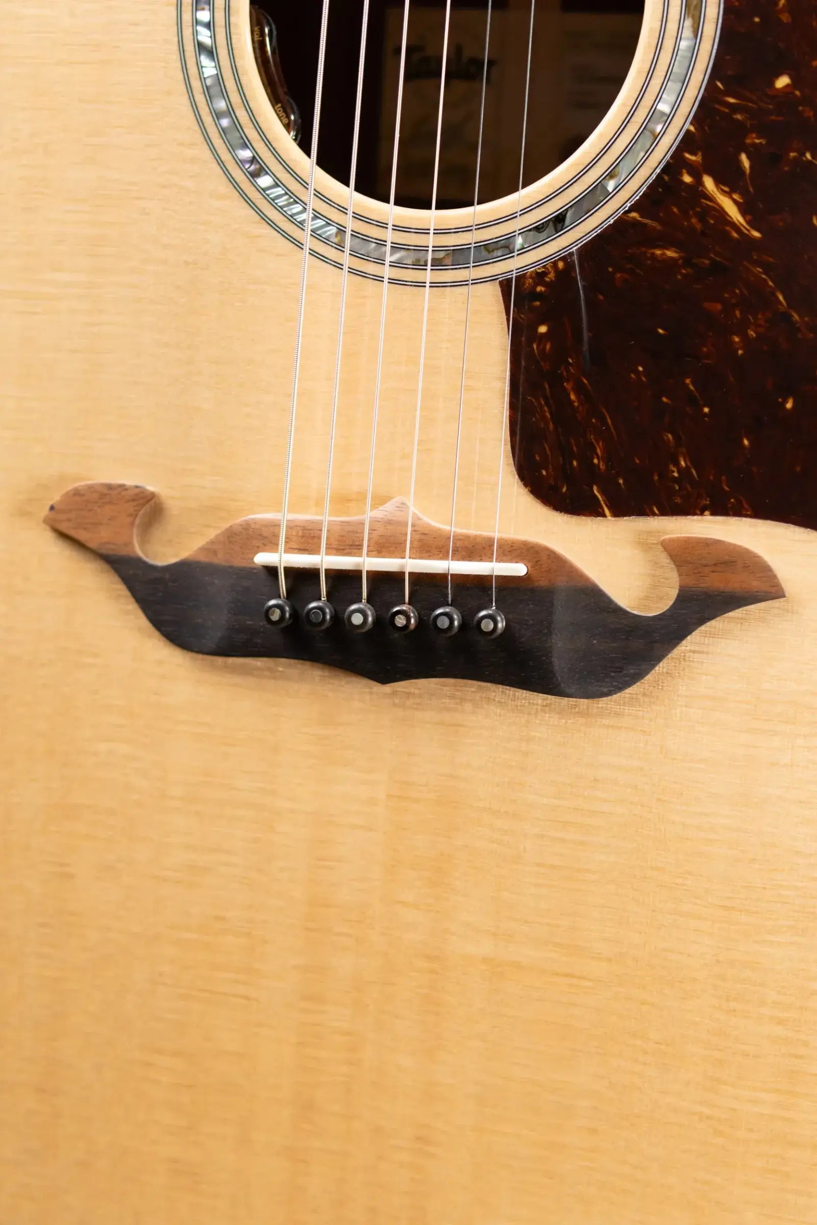 Taylor Legacy 815e Deep Body Jumbo Acoustic/Electric Guitar - Natural with Hardshell Case - Prototype