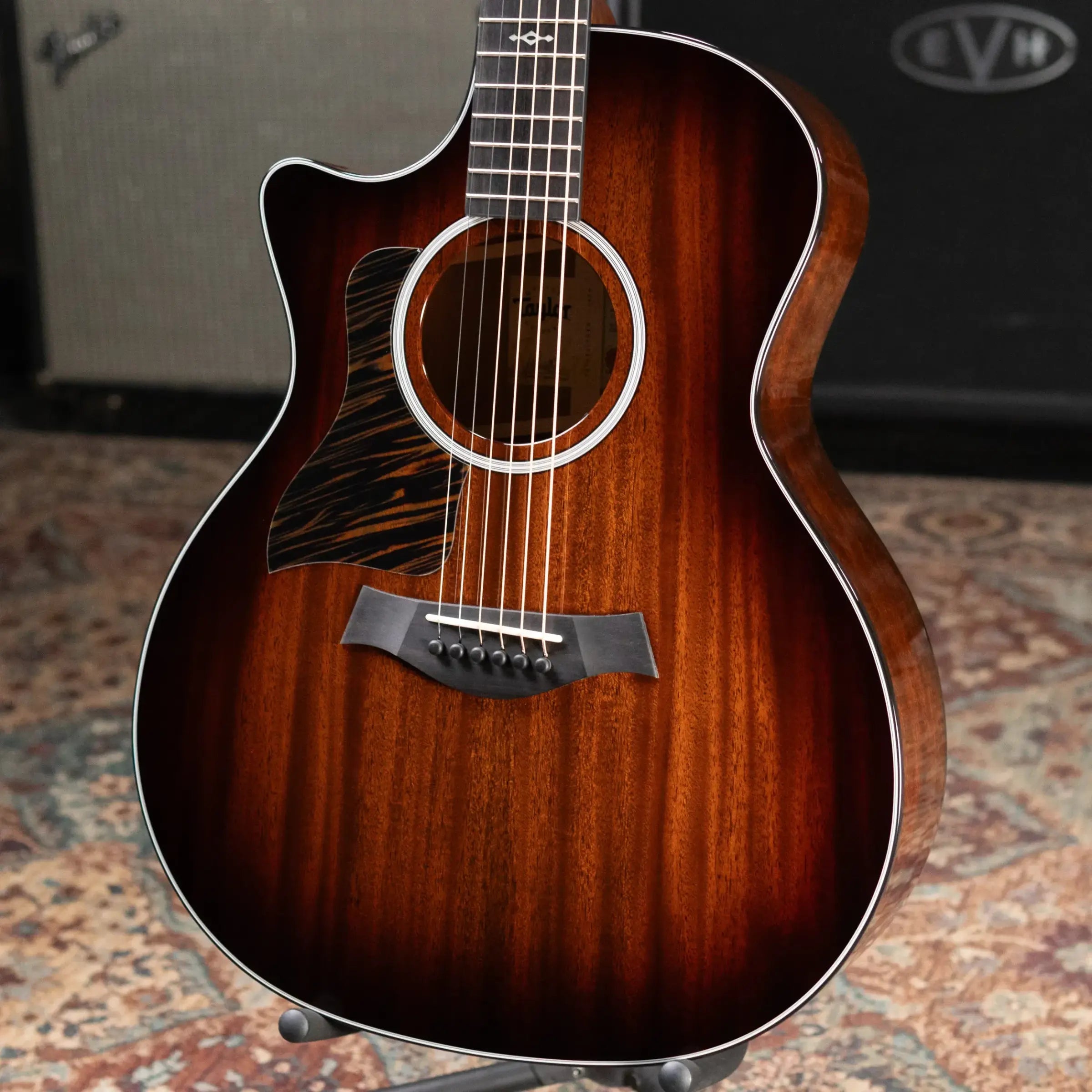 Taylor Next Generation 324ce Left-Hand Grand Auditorium Acoustic/Electric Guitar with Hardshell Case