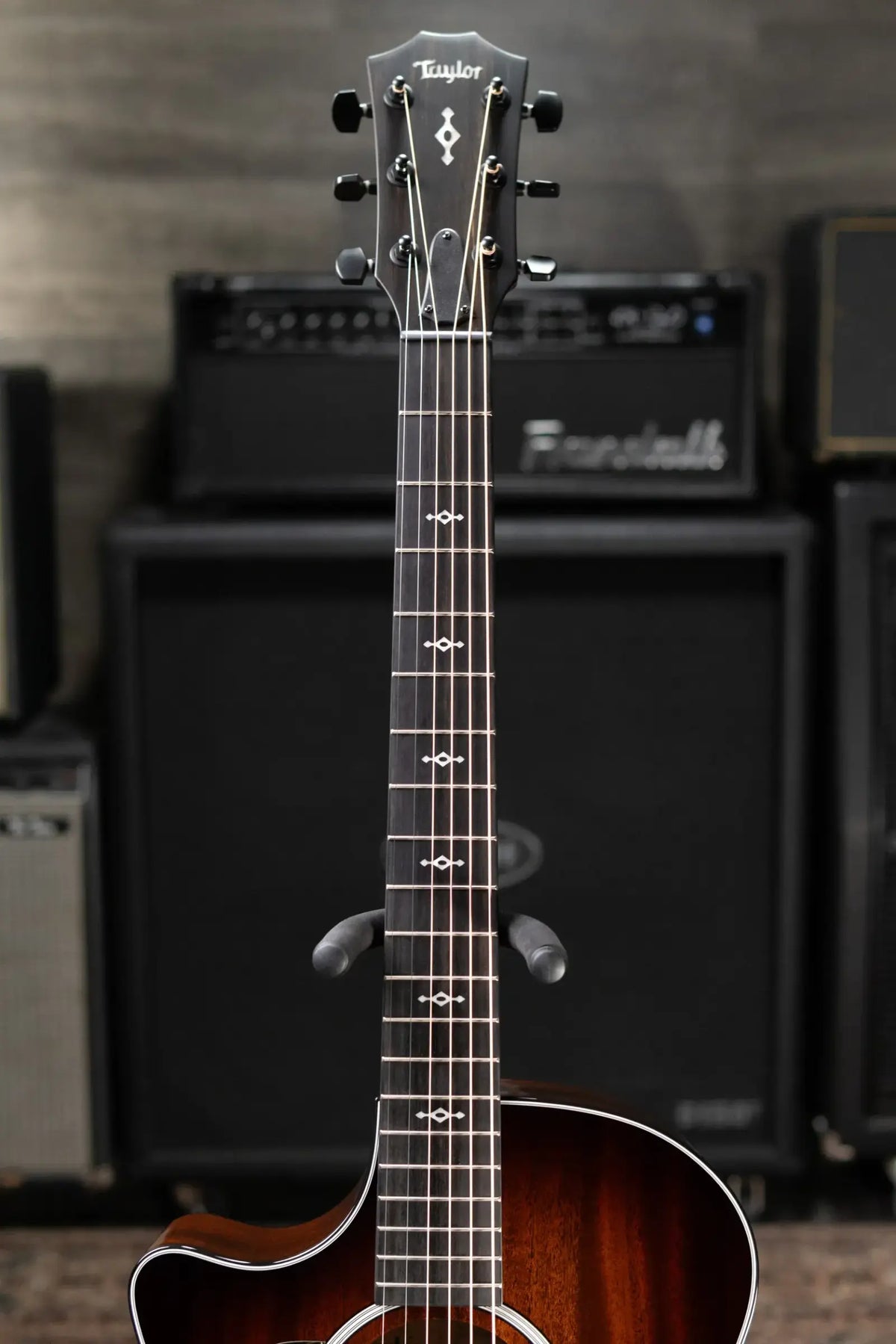 Taylor Next Generation 324ce Left-Hand Grand Auditorium Acoustic/Electric Guitar with Hardshell Case