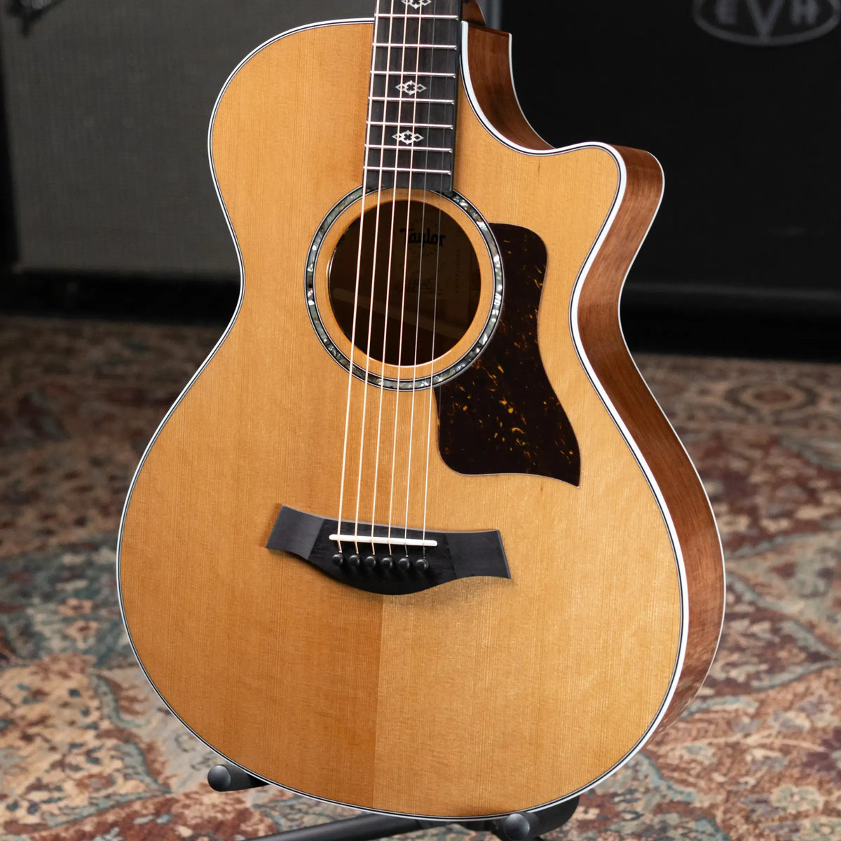 Taylor Next Generation 512ce 12-Fret Grand Concert Acoustic/Electric Guitar with Hardshell Case