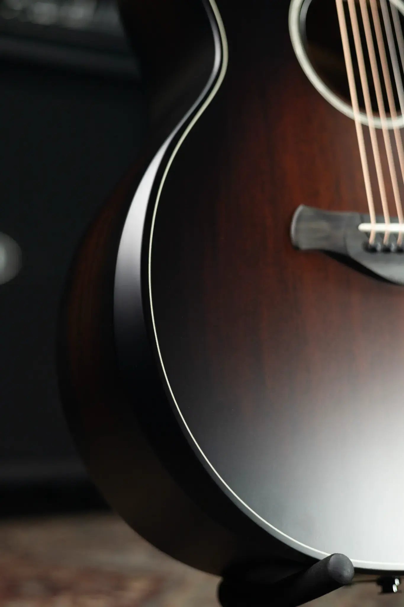 Taylor Next Generation Builder's Edition 324ce Grand Auditorium Acoustic/Electric Guitar - Tobacco Kona Burst with Hardshell Case