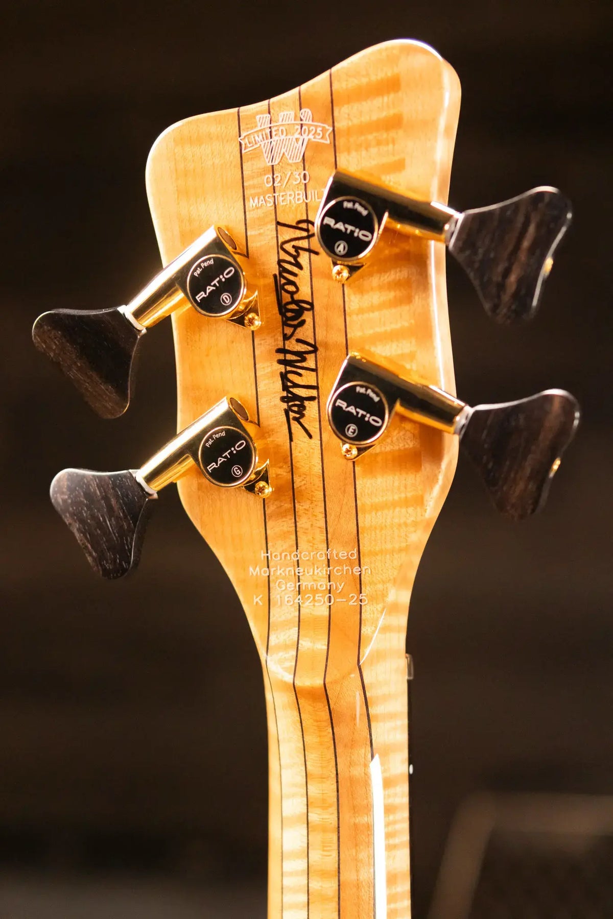 Warwick Limited Edition Masterbuilt Streamer Stage II NT Bass - Bleached Honey Sunset Burst with Gig Bag