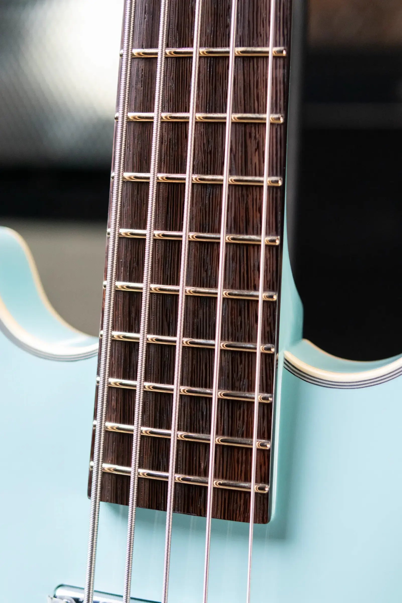 Warwick RockBass 5-String Star Bass - Solid Daphne Blue High Polish with Gig Bag