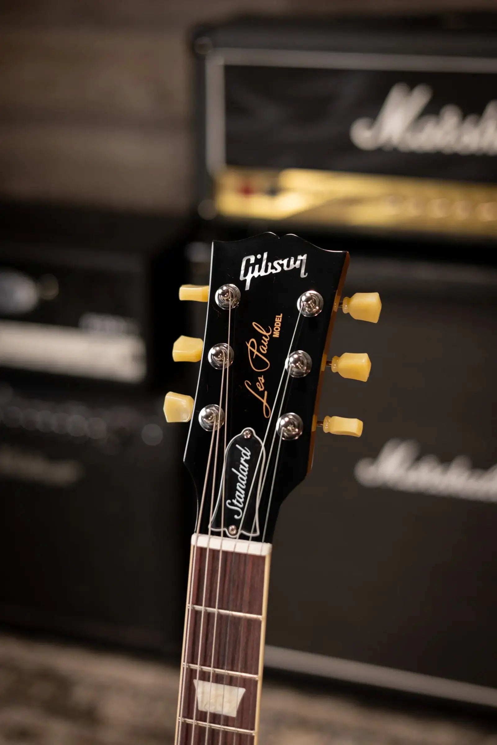 Gibson Les Paul Standard '50s Electric Guitar - Tobacco Burst with Hardshell Case
