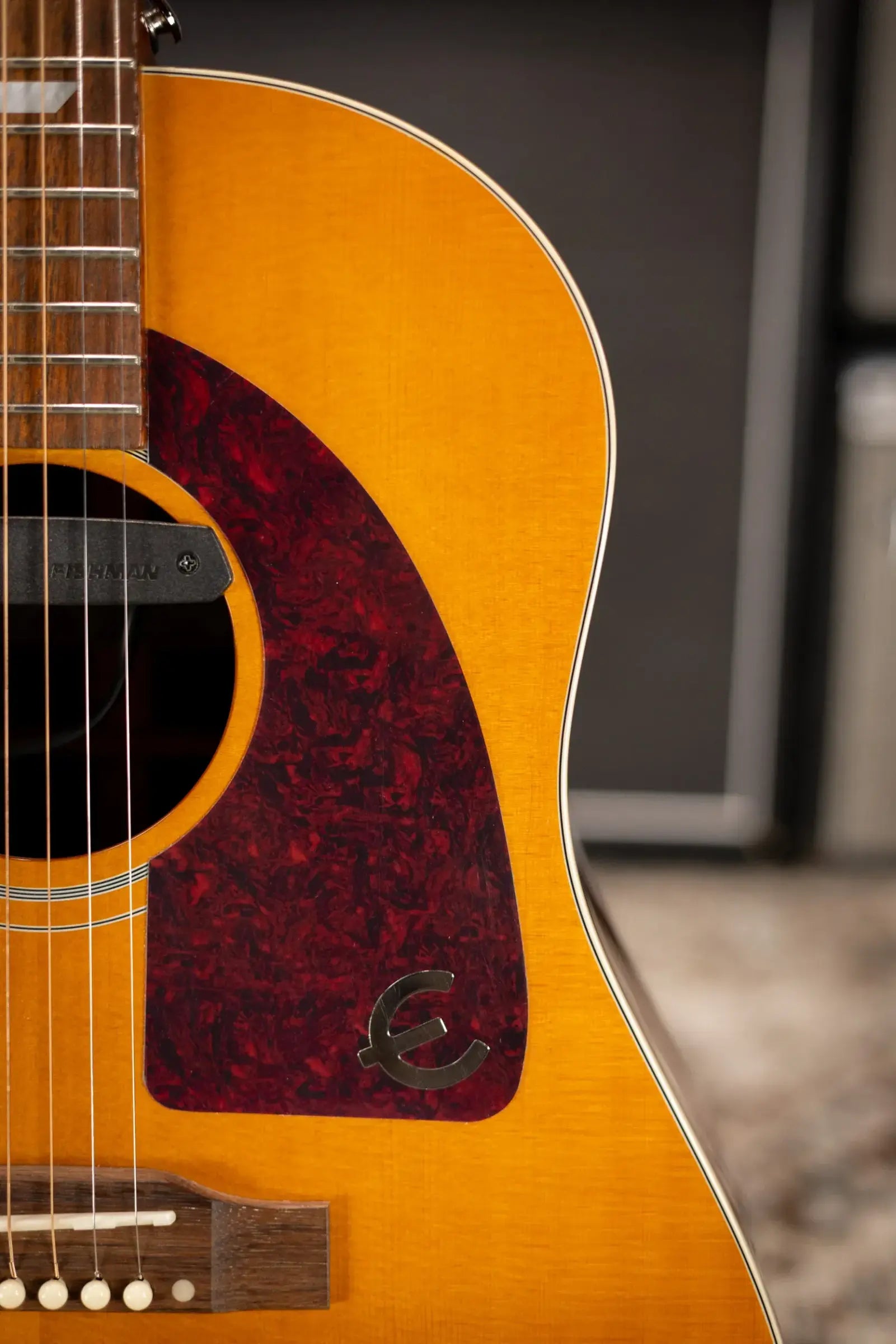 Epiphone Masterbilt Texan FT79 Acoustic Guitar with Fishman Pick-up - Natural with Hardshell Case - Used