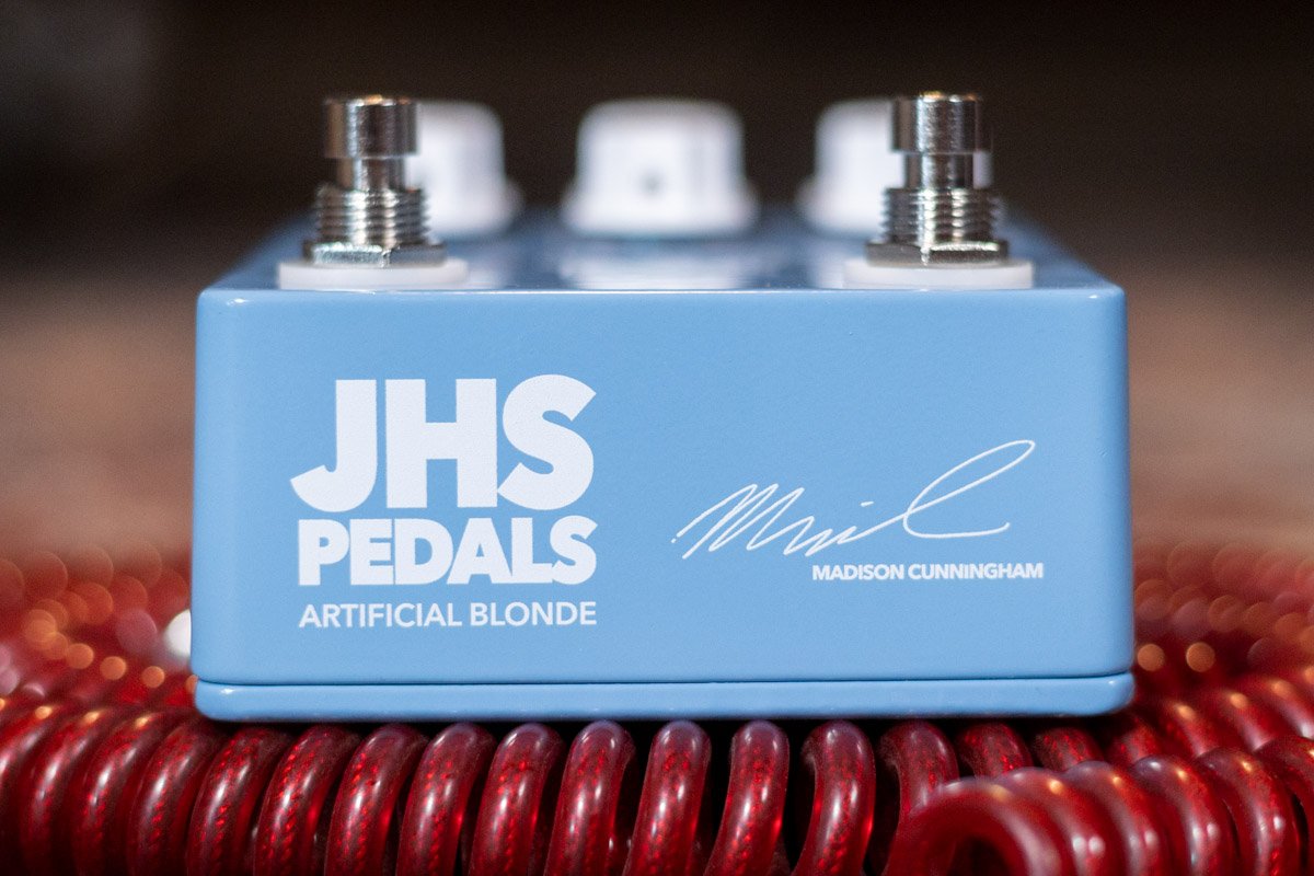 JHS Artificial Blonde - Madison Cunningham Signature Vibrato Pedal