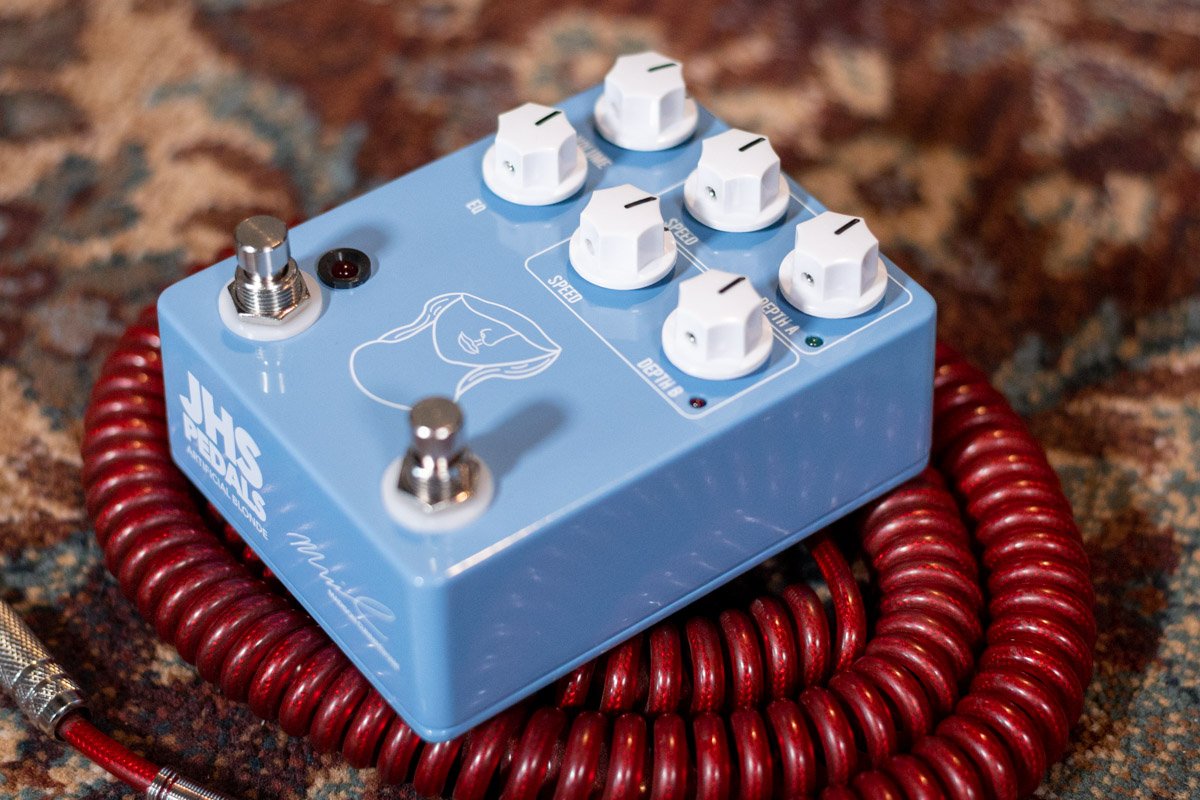 JHS Artificial Blonde - Madison Cunningham Signature Vibrato Pedal