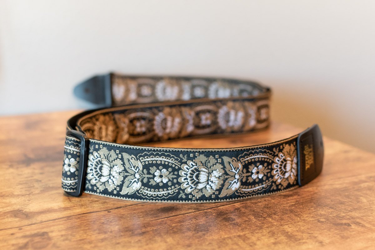 Ernie Ball P04151 Royal Orleans Jacquard Guitar Strap - Gold
