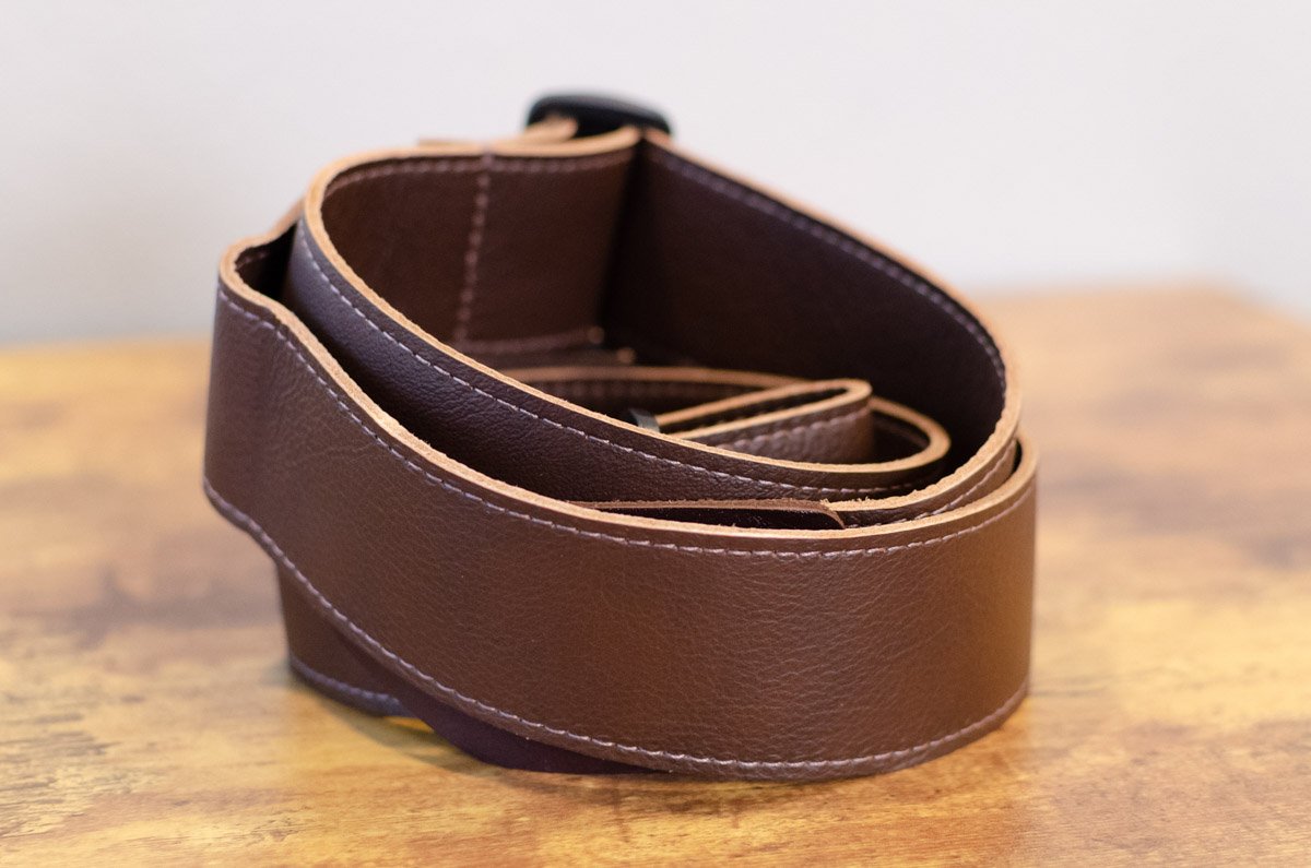 Ernie Ball P04135 2" Tri-Glide Italian Leather Strap Brown
