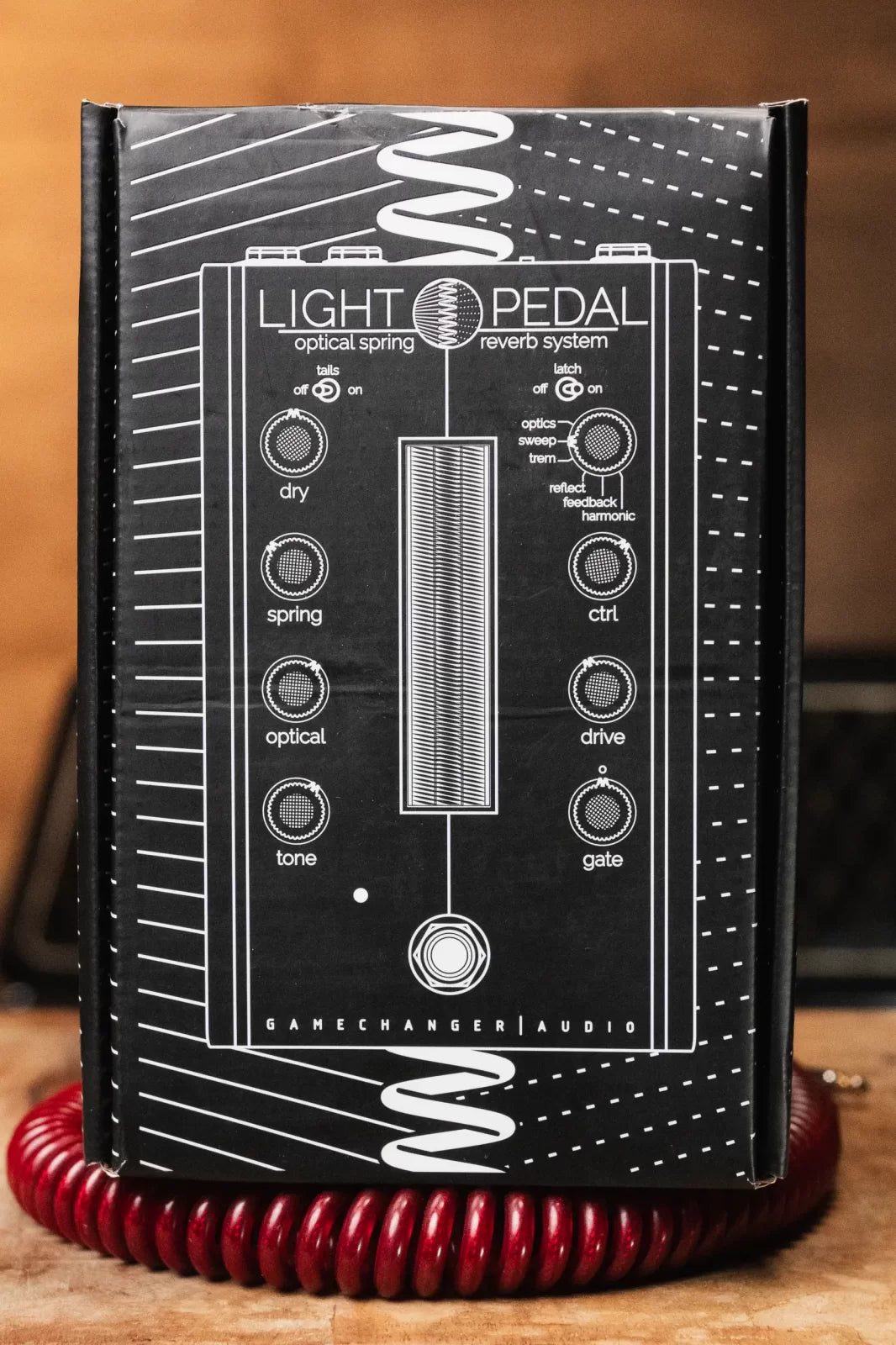 new Gamechanger Audio Light Pedal Analog Optical Spring Reverb haggertys 8