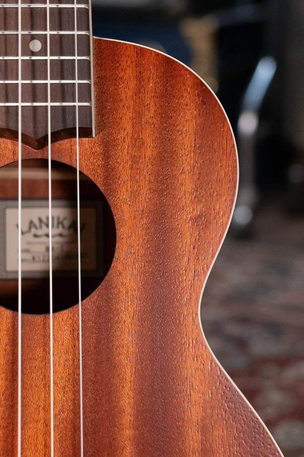 new Lanikai MA T Mahogany Tenor Ukulele w Padded Gig Bag haggertys 10