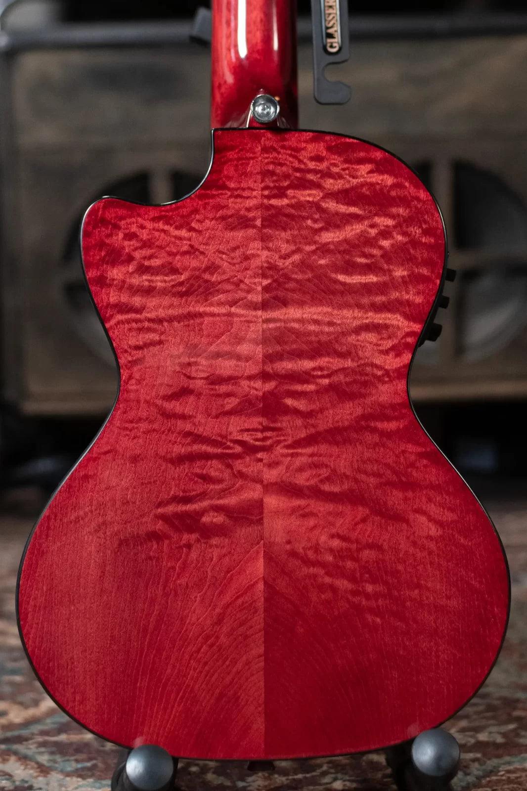 new Lanikai QM RDCET Quilted Maple Red Tenor Ukulele Cutaway w Electronics Gig Bag haggertys 08