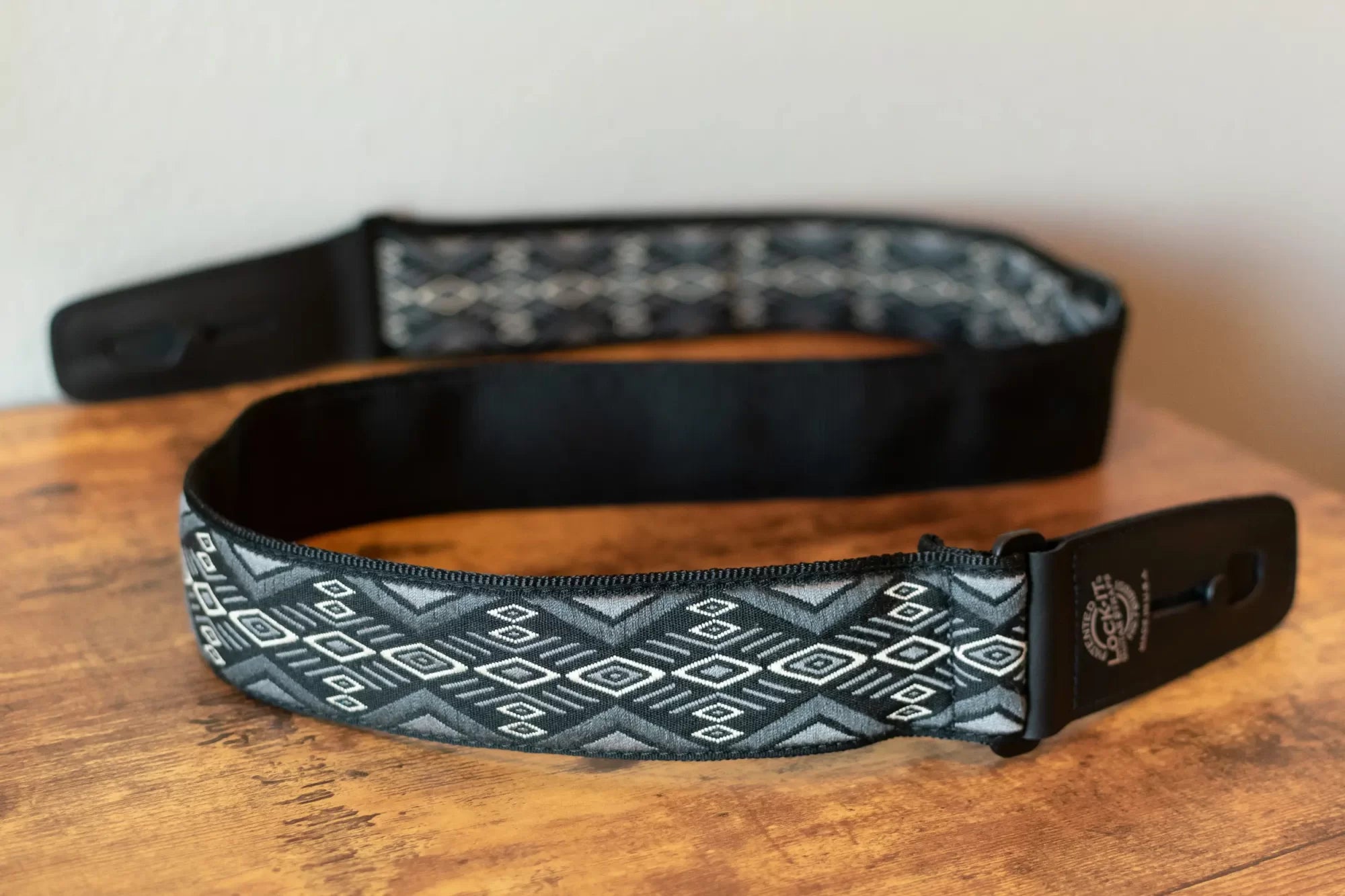 Lock-It 2" Guitar Strap - Retro Vintage Series - Carbon Canyon