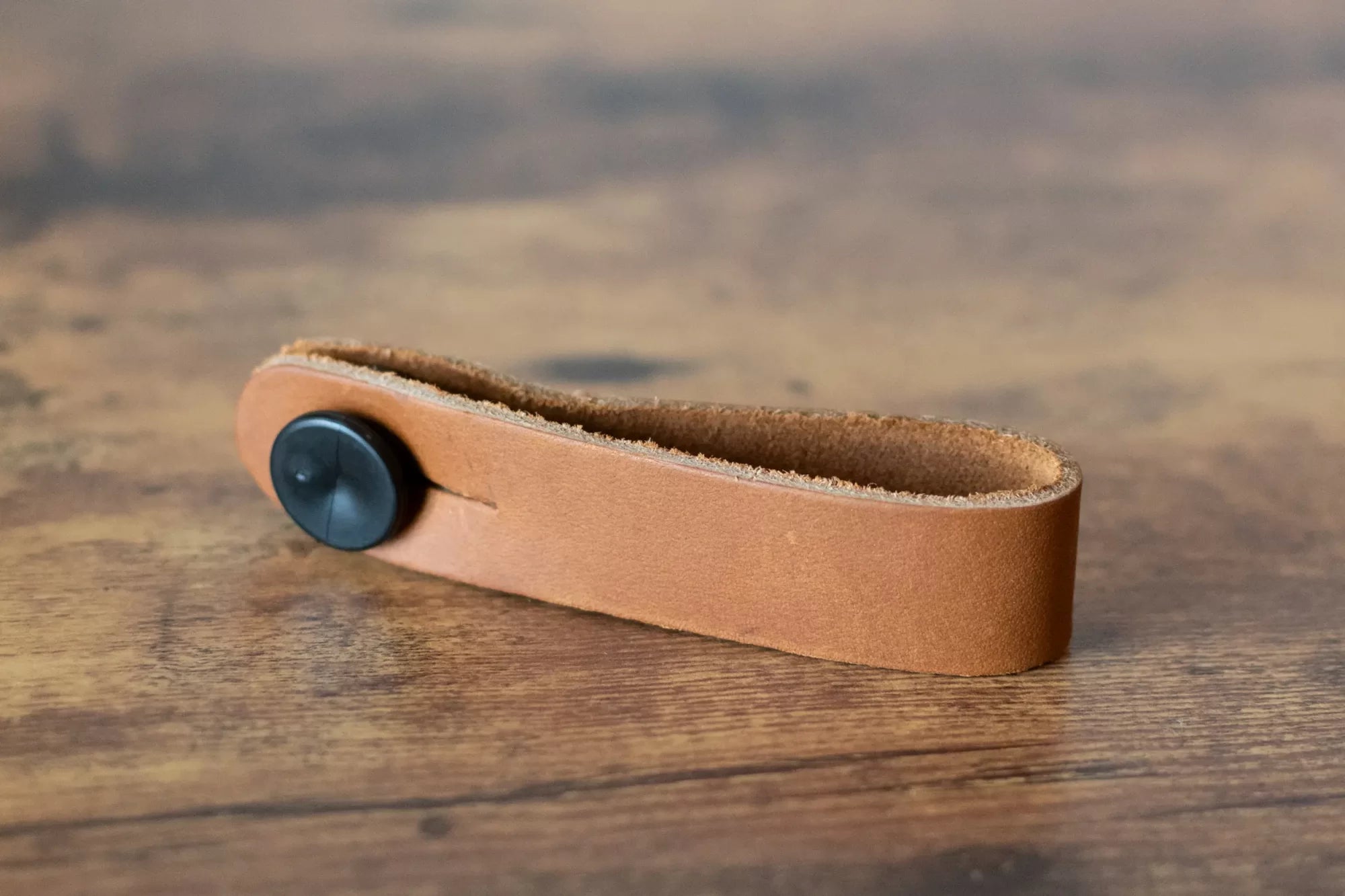 Martin Headstock Strap Tie - Brown