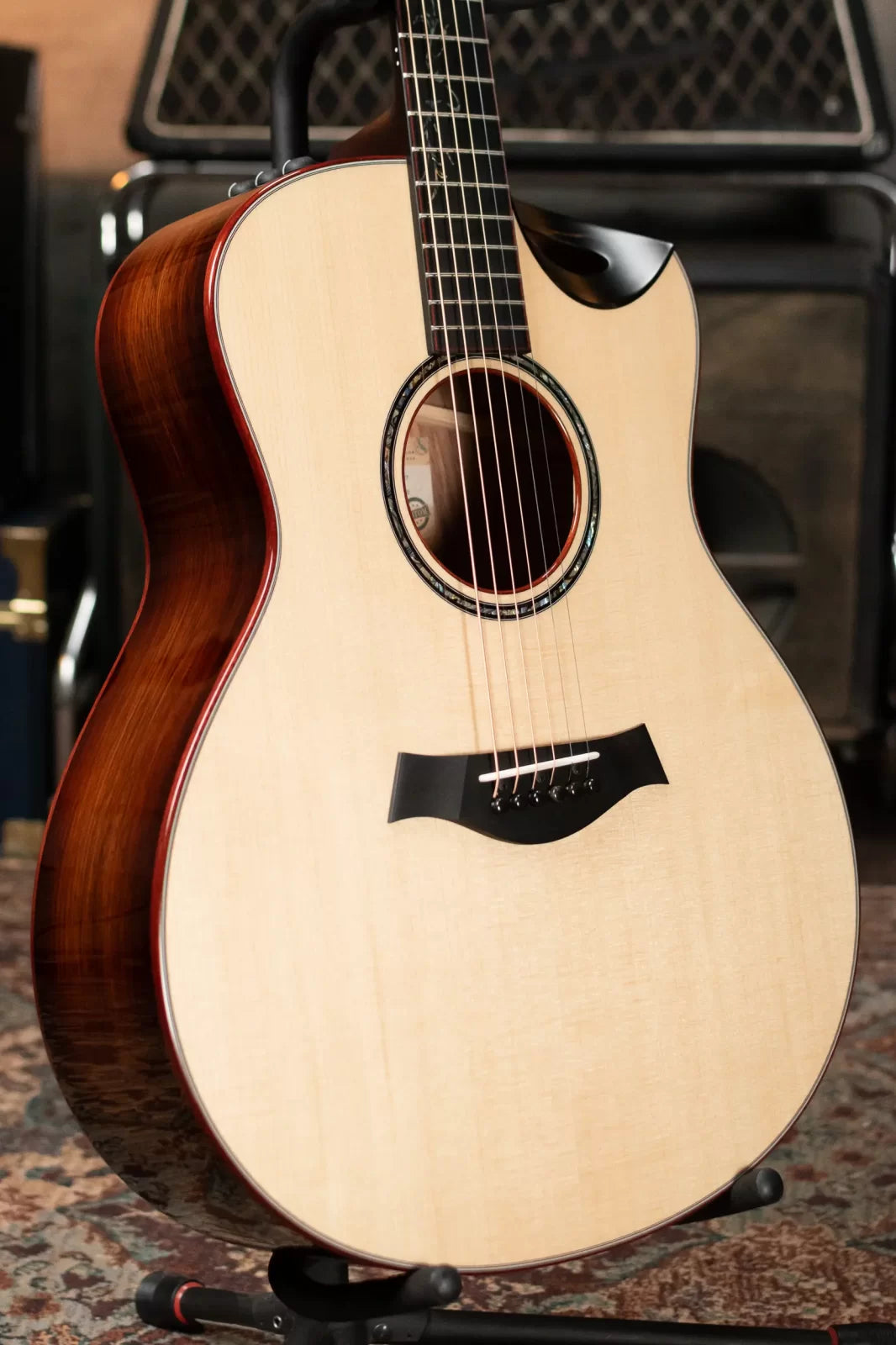 new Taylor Custom GS C16ce Honduran Rosewood Lutz Spruce Grand Symphony Acoustic Electric Guitar with Hardshell Case haggertys 04