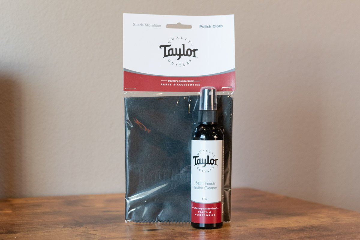 Taylor GS Mini/Traveler Guitar Essentials Pack