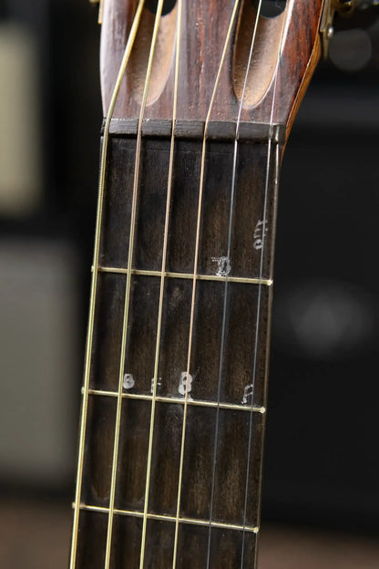 1929-1933 Supertone (Harmony) Bradley Kincaid “Houn' Dog” with Original Hardshell Case