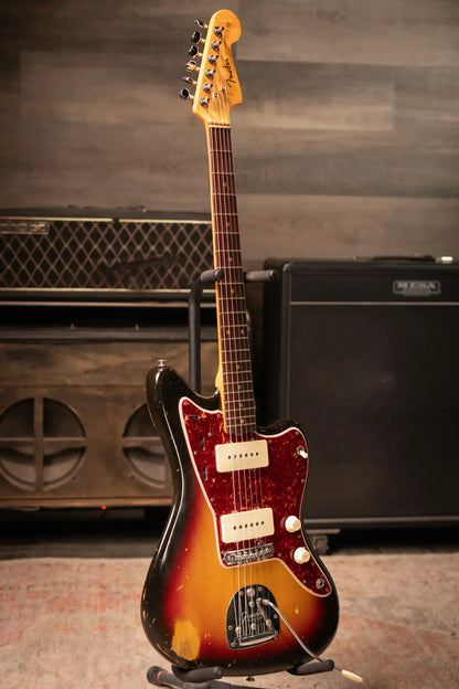 Fender Vintage 1962 Jazzmaster Electric Guitar - 3-Tone Sunburst with Hardshell Case - Used