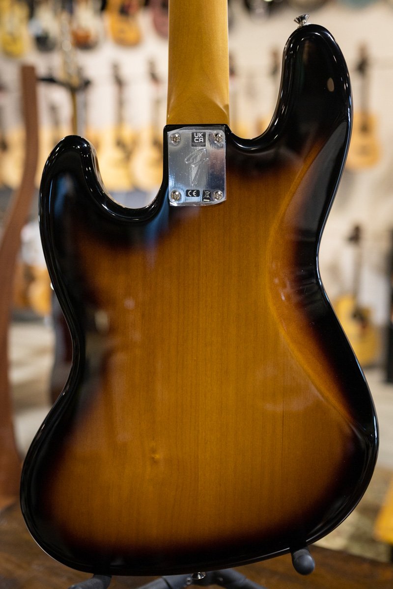 Fender Gold Foil Jazz Bass, Ebony Fingerboard, 2-Color Sunburst - Deluxe Gig Bag