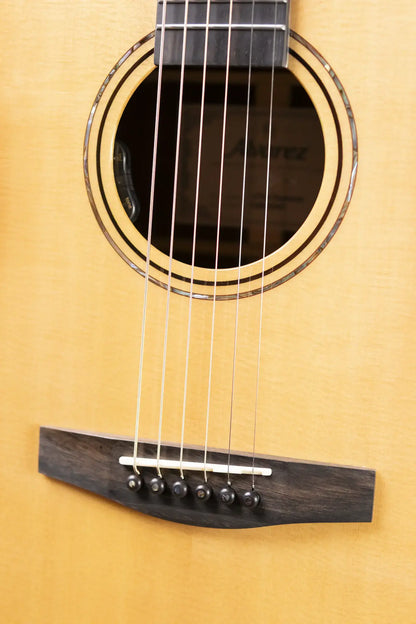 Alvarez LF70e Laureate Folk/OM Acoustic/Electric Guitar - Daybreak with Softshell Case - Demo