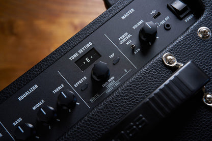 Boss Katana 25 Guitar Amp Combo