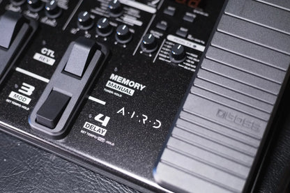 Boss ME-90 Multi-Effects Guitar Processor Pedal Board