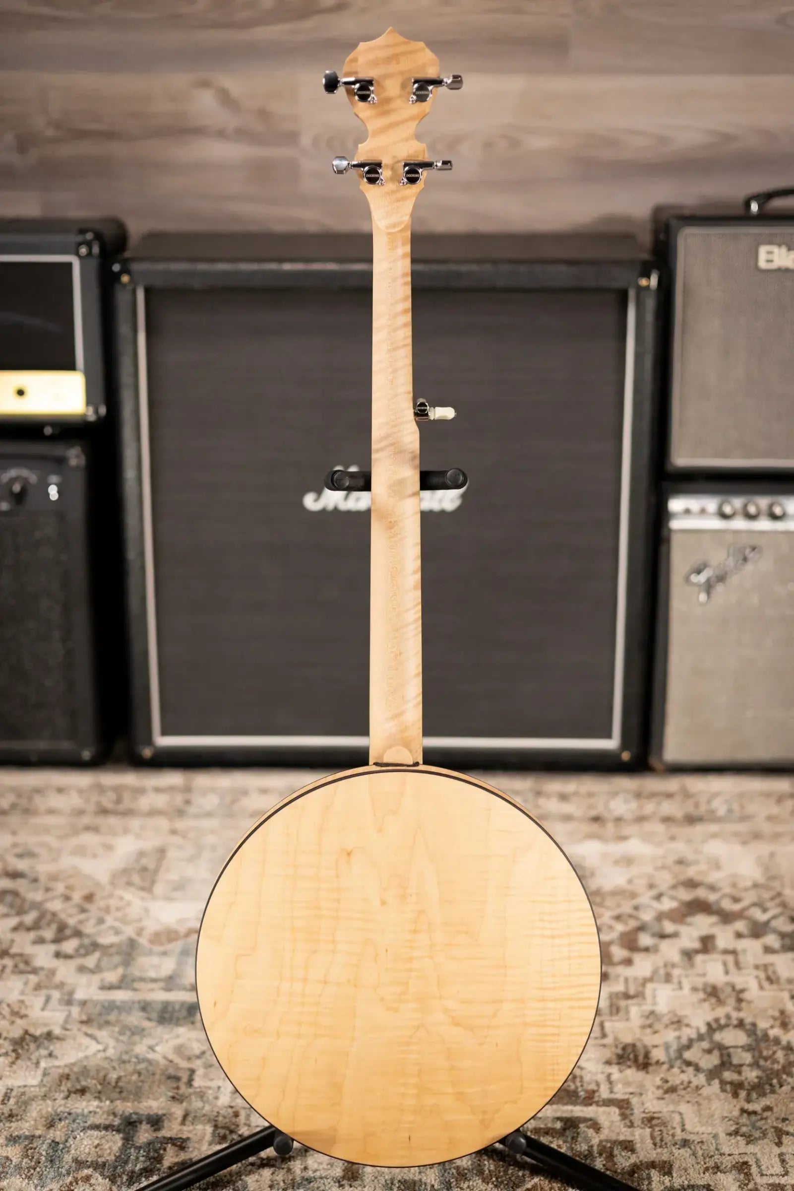 Deering Boston 5-String Banjo - Natural Blond Curly Maple with Hardshell Case