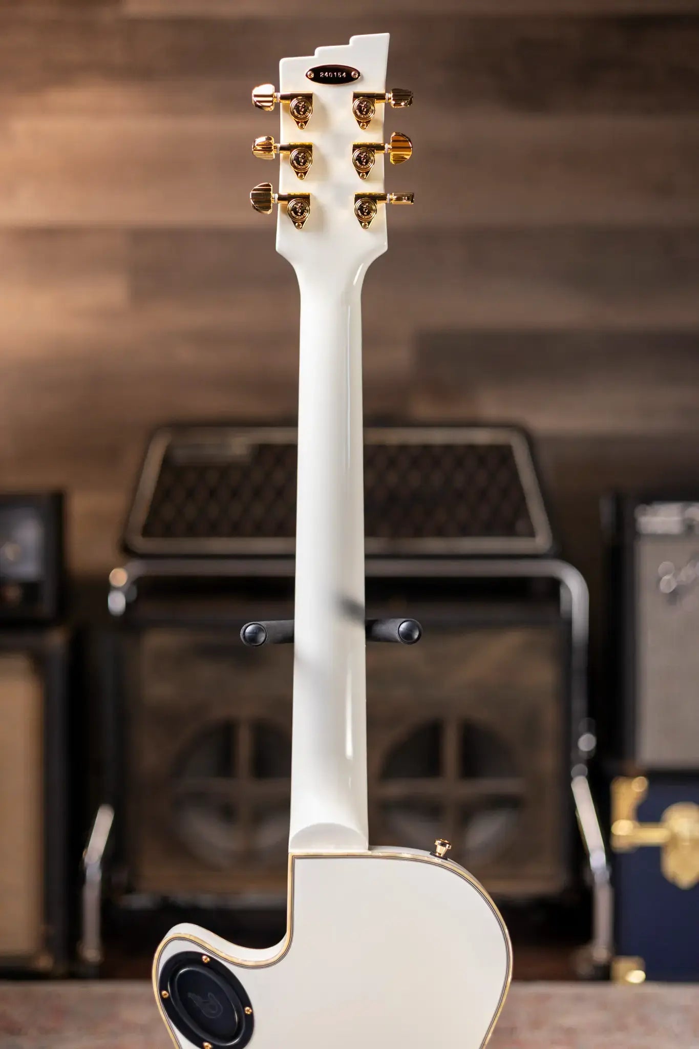 Duesenberg Fantom A Electric Guitar Aged White with Hardshell Case 6740fb2b69830