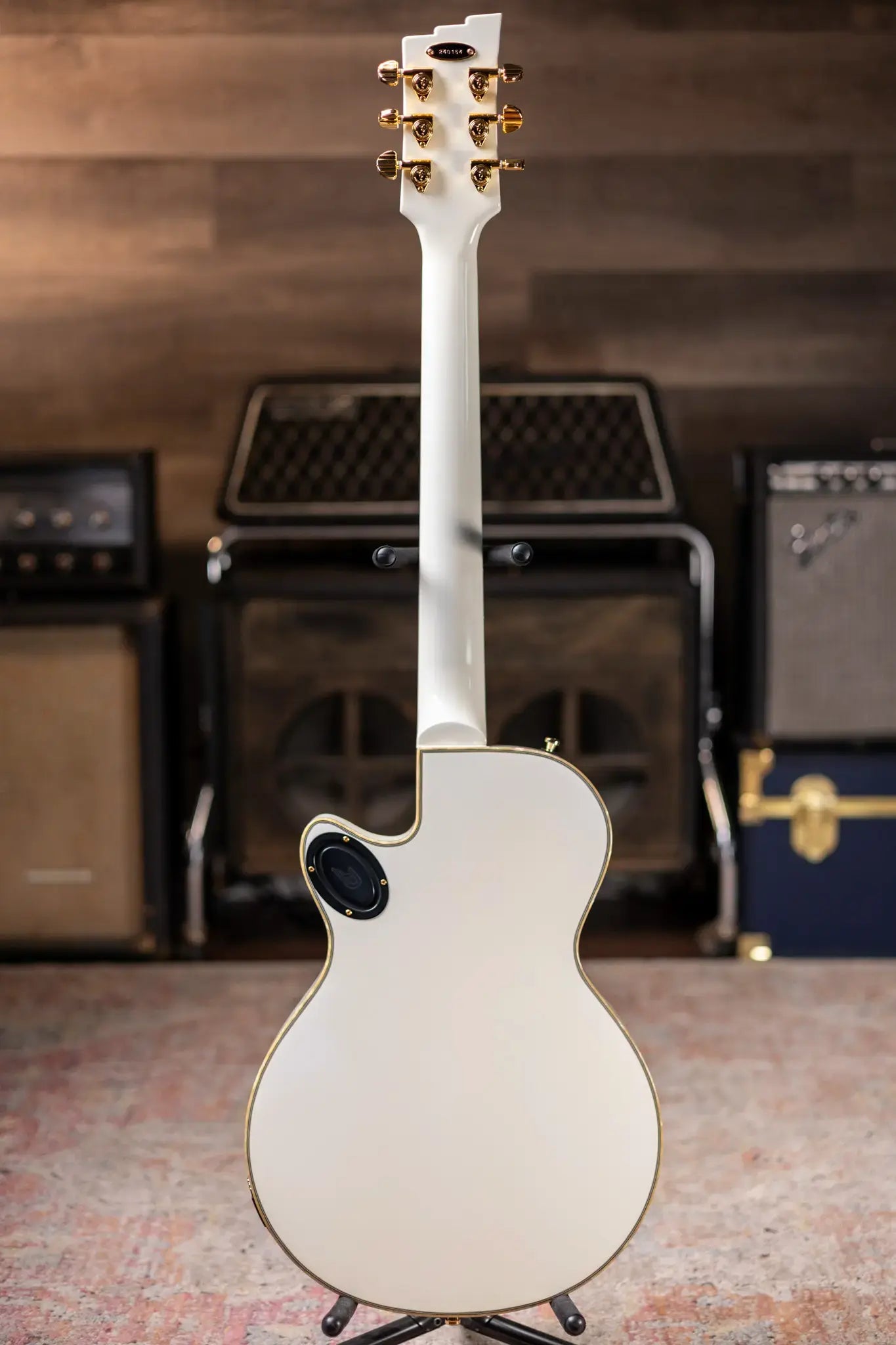 Duesenberg Fantom A Electric Guitar Aged White with Hardshell Case 6740fb2c4b31c