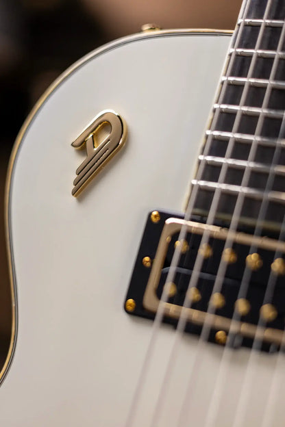 Duesenberg Fantom A Electric Guitar Aged White with Hardshell Case 6740fb2d38d52