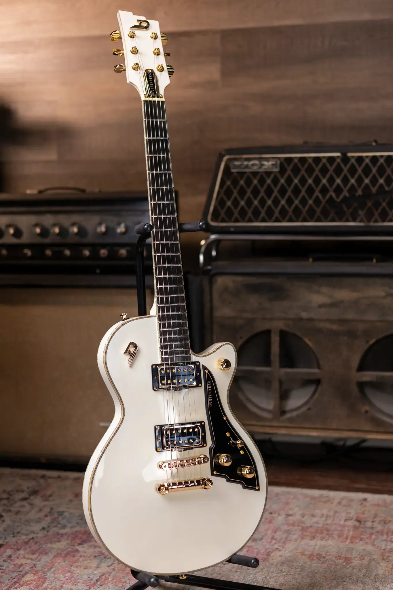 Duesenberg Fantom A Electric Guitar Aged White with Hardshell Case 6740fb320a399