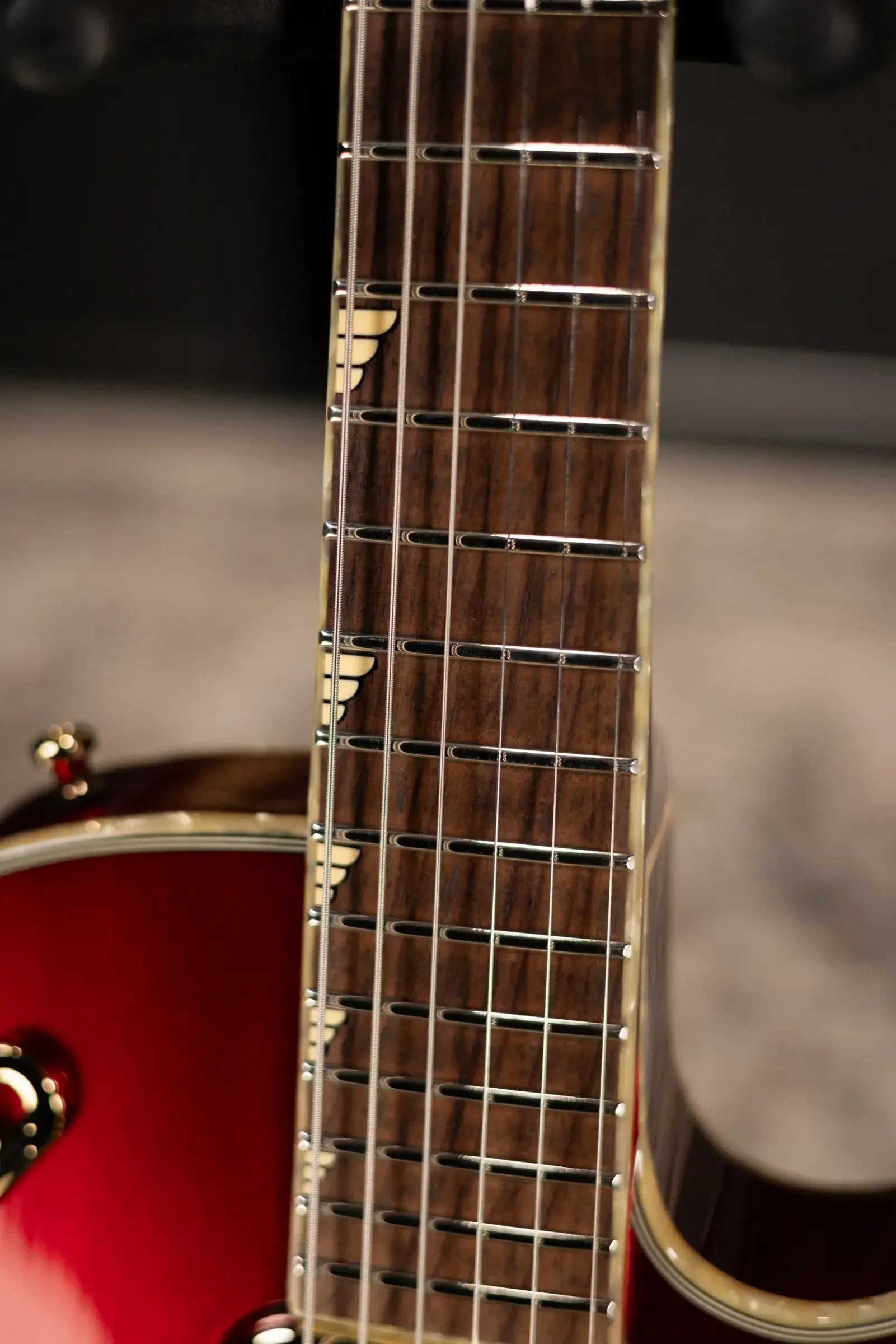 Duesenberg Starplayer TV Phonic Semi-hollow Electric Guitar - Balboa Pearl Red with Hardshell Case