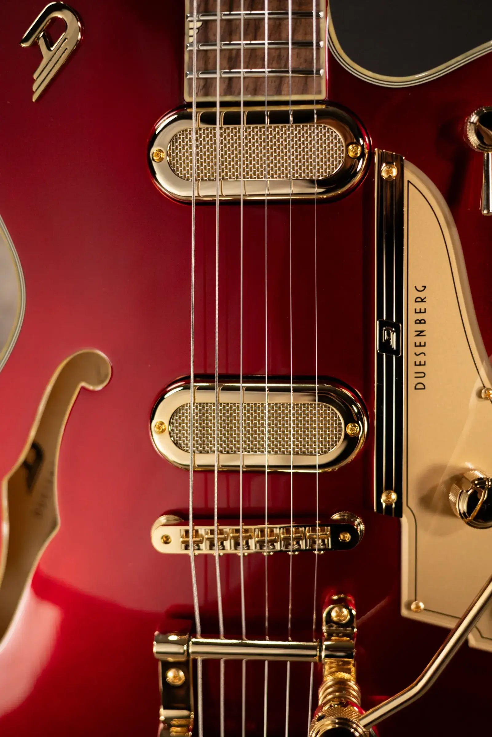 Duesenberg Starplayer TV Phonic Semi-hollow Electric Guitar - Balboa Pearl Red with Hardshell Case
