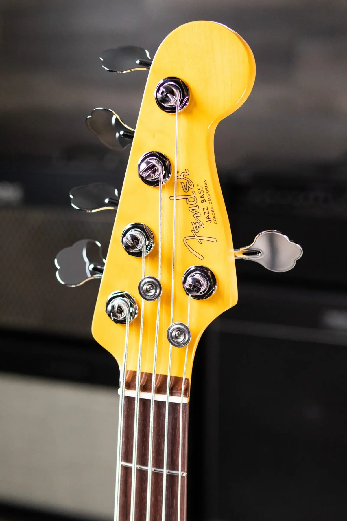 Fender American Professional Jazz Bass V - Olympic White with Hardshell Case
