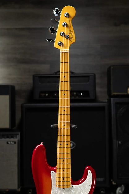 Fender American Professional Precision Bass - Aged Cherry Burst with Hardshell Case
