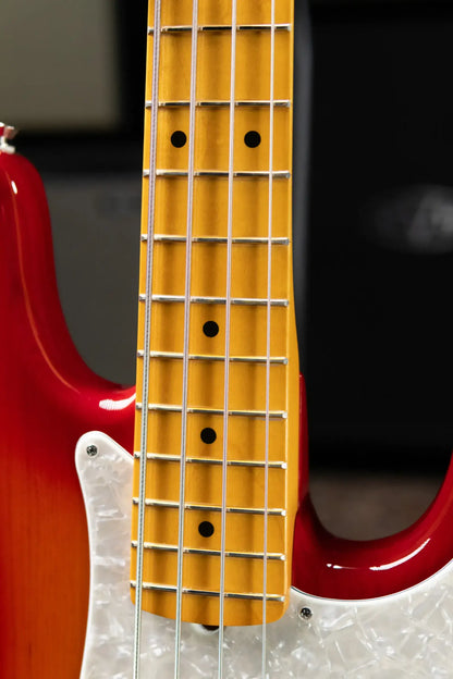 Fender American Professional Precision Bass - Aged Cherry Burst with Hardshell Case