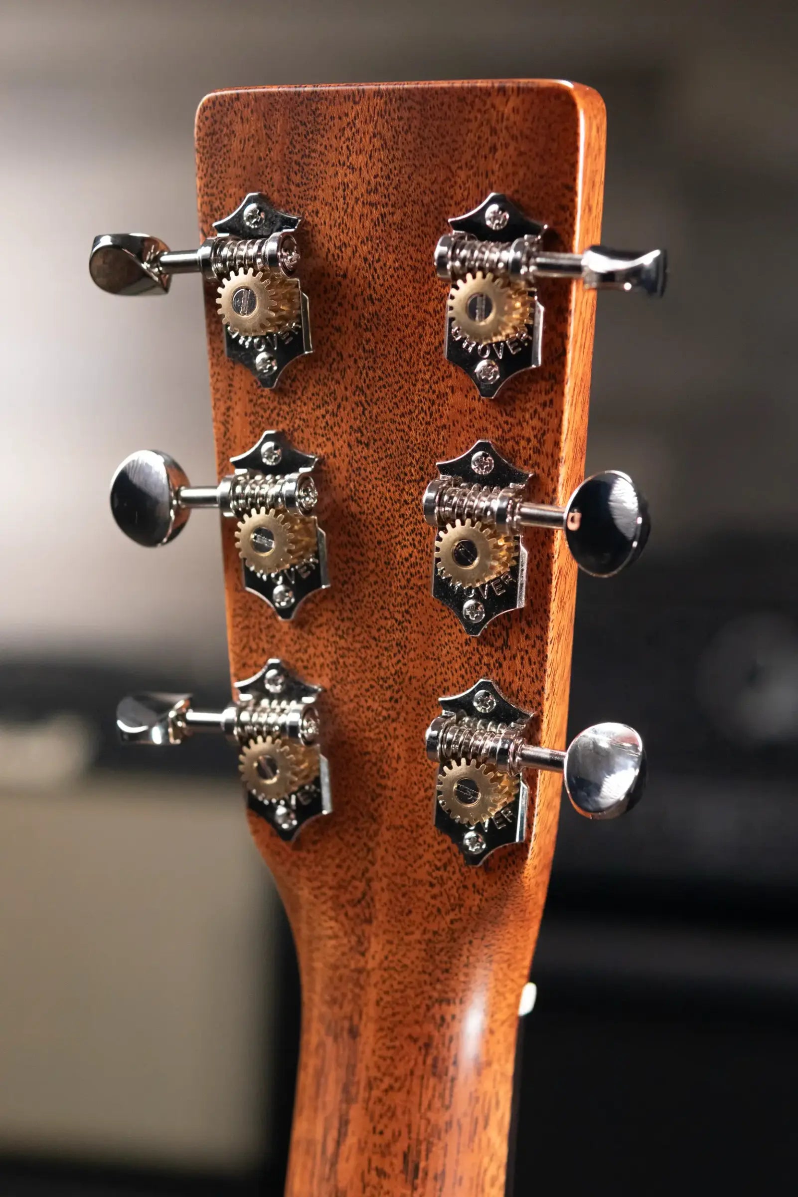 Martin D-18 Molly Tuttle Signature Dreadnought Acoustic Guitar - Vintage Sunburst with Hardshell Case