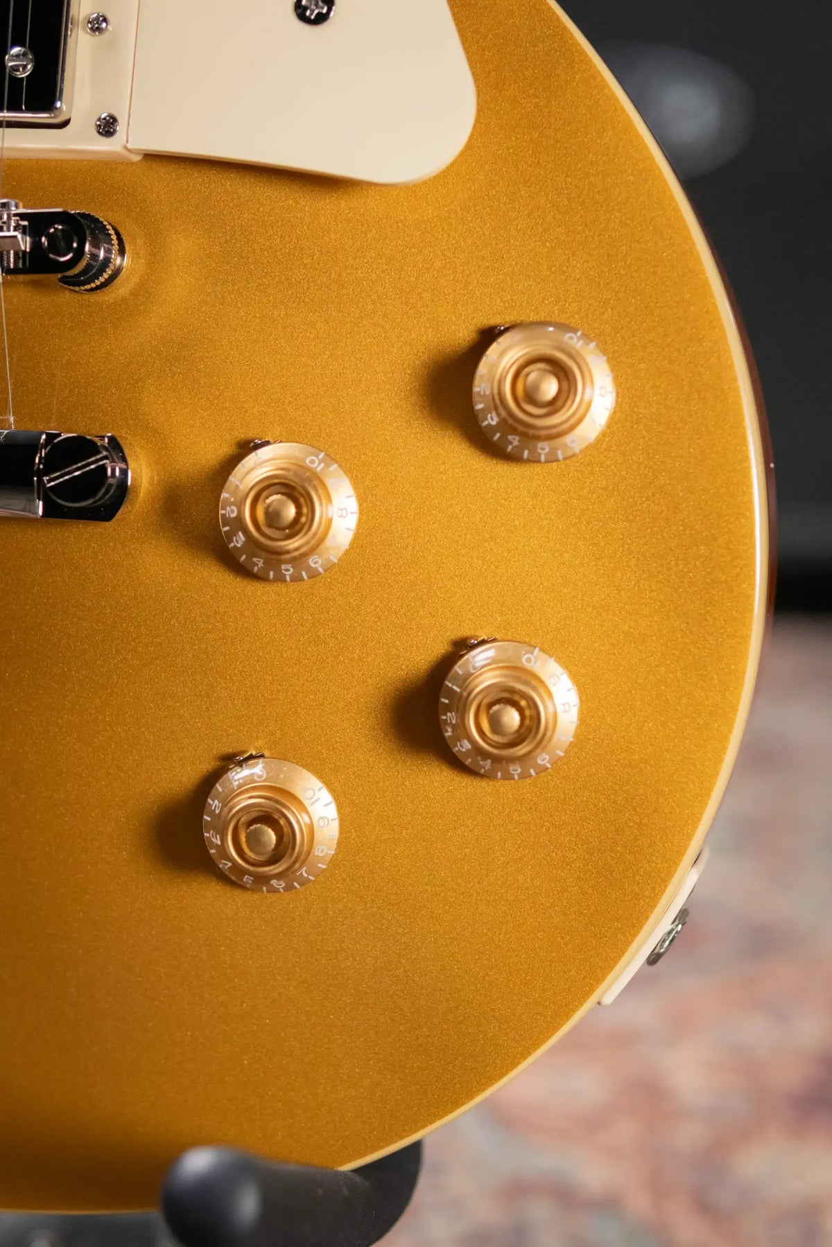 Epiphone Les Paul Standard 50s Electric Guitar - Goldtop - Demo