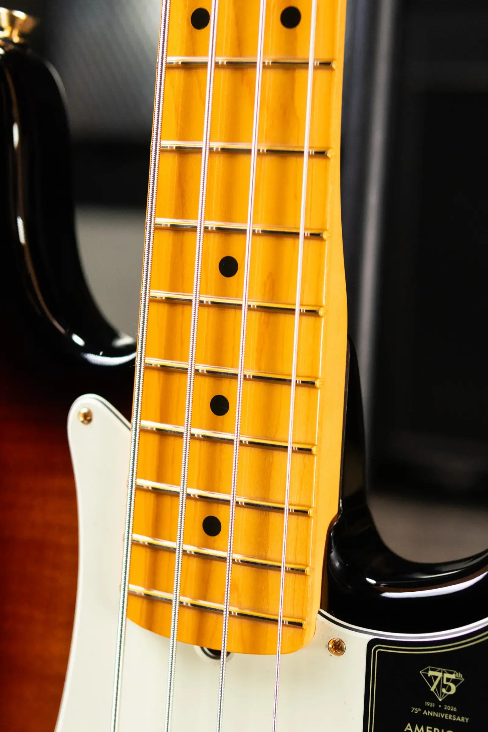Fender 75th Anniversary American Professional PJ Bass - 2-Color Sunburst with Hardshell Case