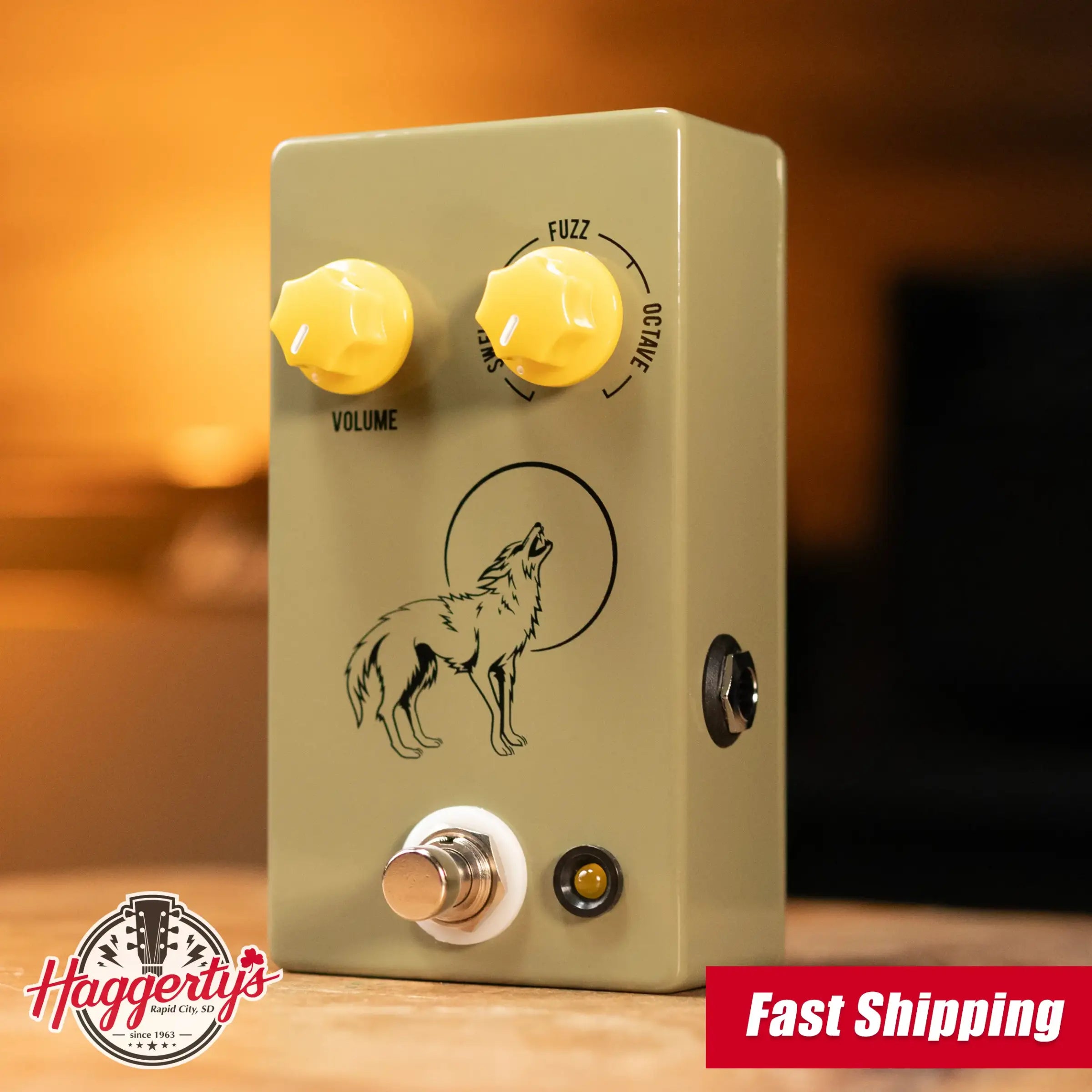JHS Coyote Fuzz Pedal