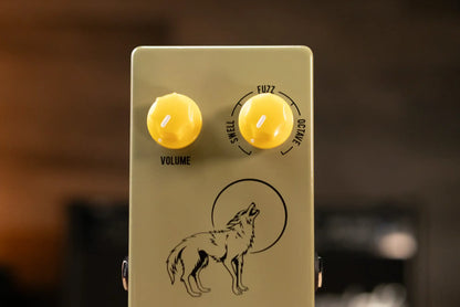 JHS Coyote Fuzz Pedal