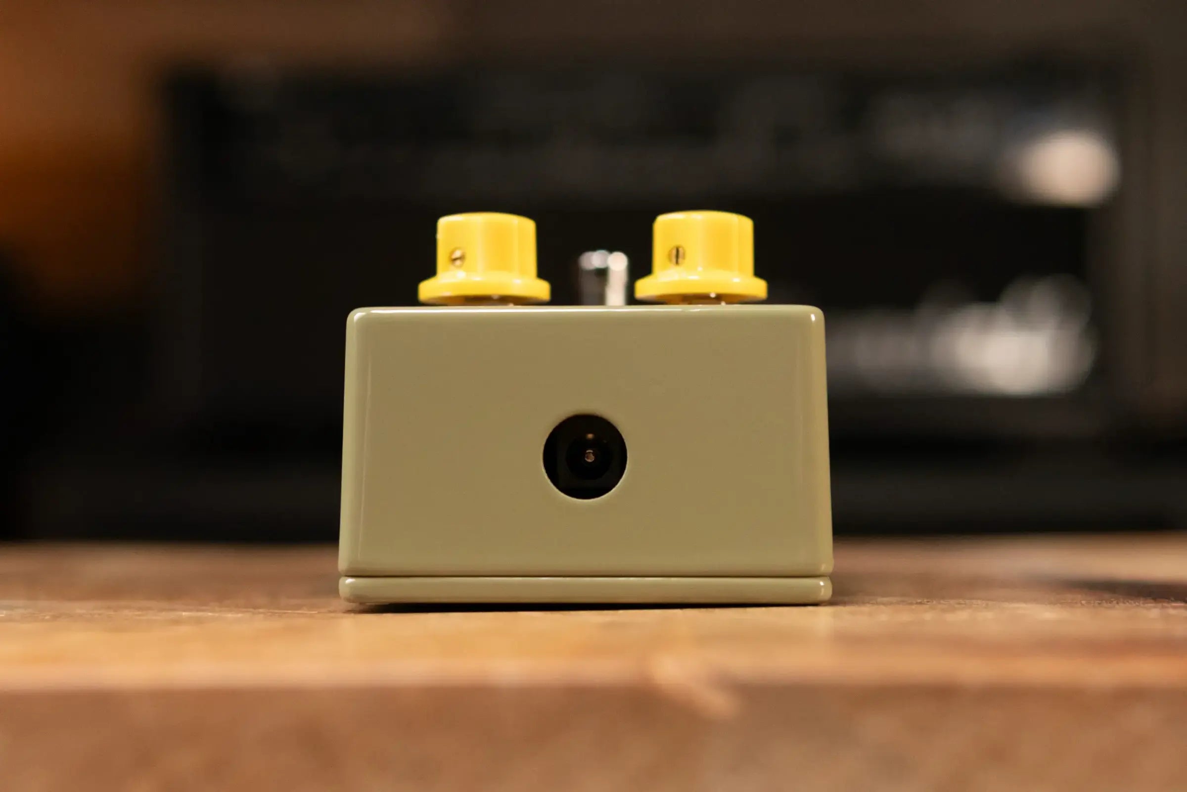 JHS Coyote Fuzz Pedal